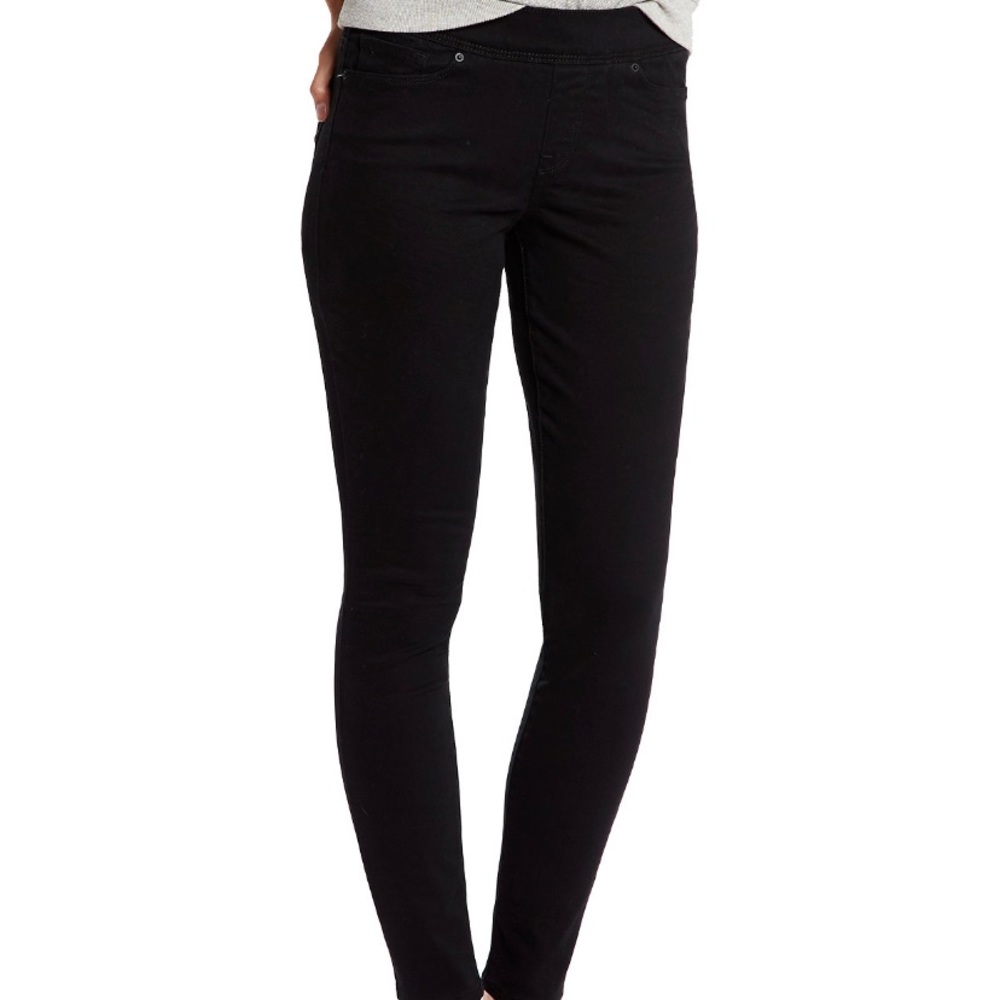 *NEW Levi’s
